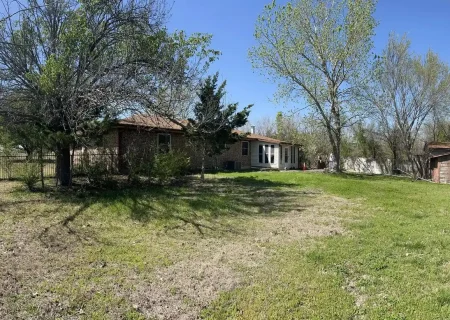 choctaw exterior rear before 2